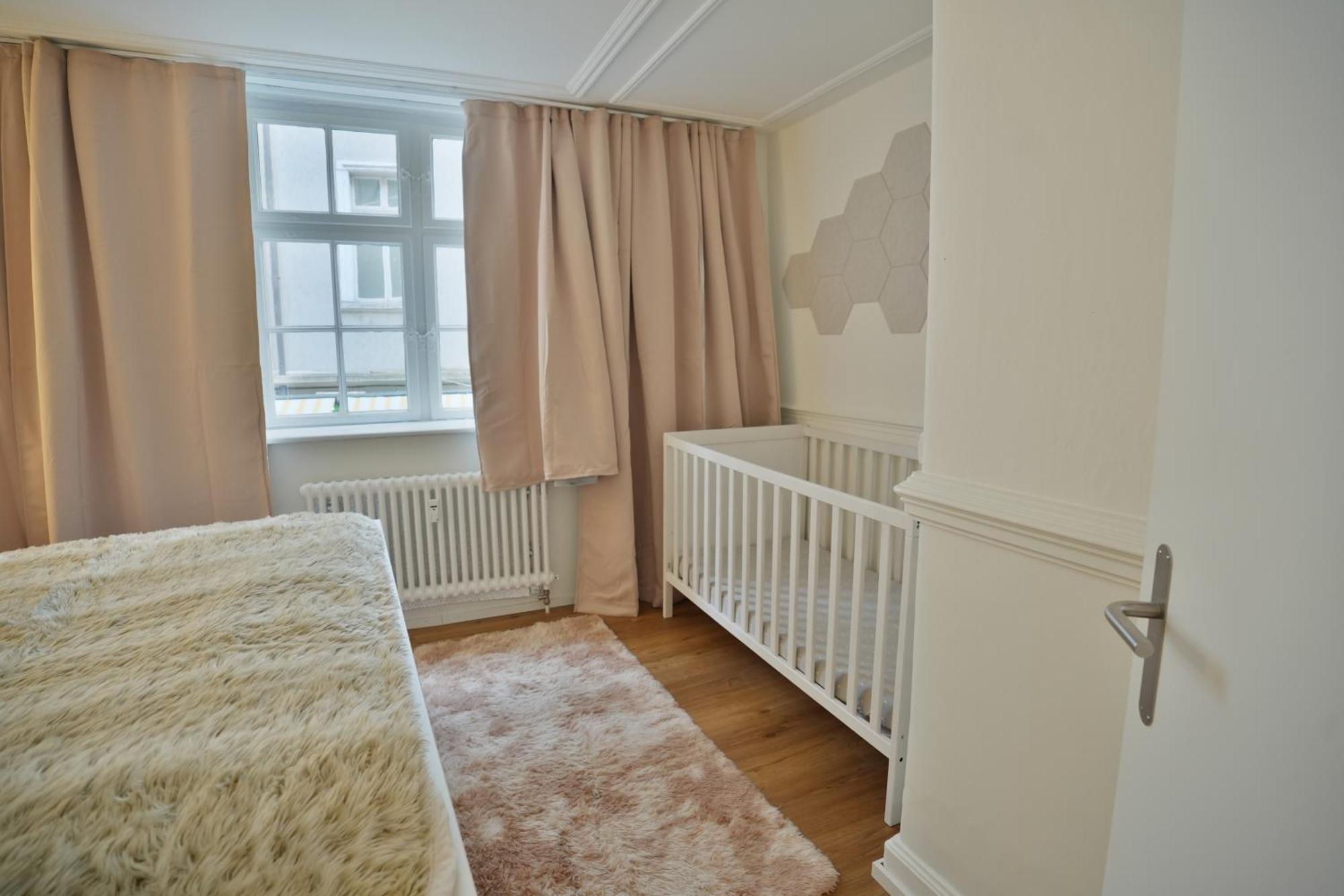 Cozy City Center, 4 Bedroom- 120Sq, 5Min Walk To Main Station Basilea Exterior foto